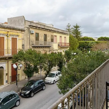 Holiday home Notordinary - Casa A Centro